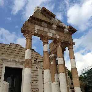 Capitolium Ad Couette-café
